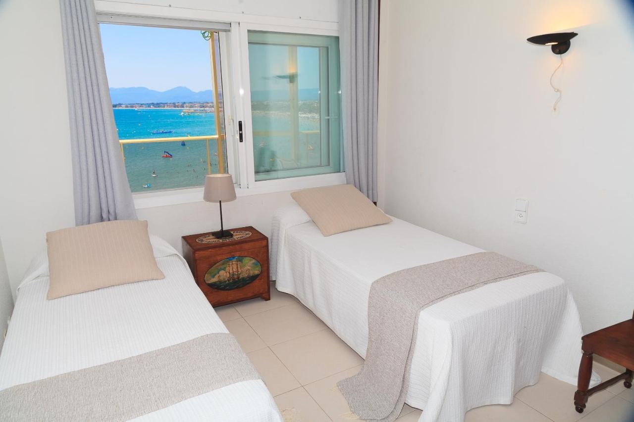 Uhc Barcino Apartments Салоу Экстерьер фото